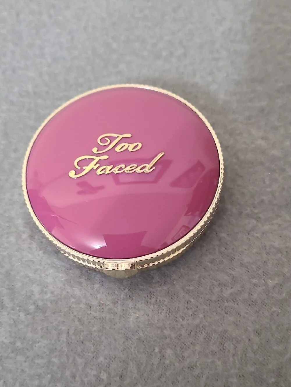 Too Faced Cloud‎ Crush Blurring Blush — Berry Dreamy NEW IN BOX